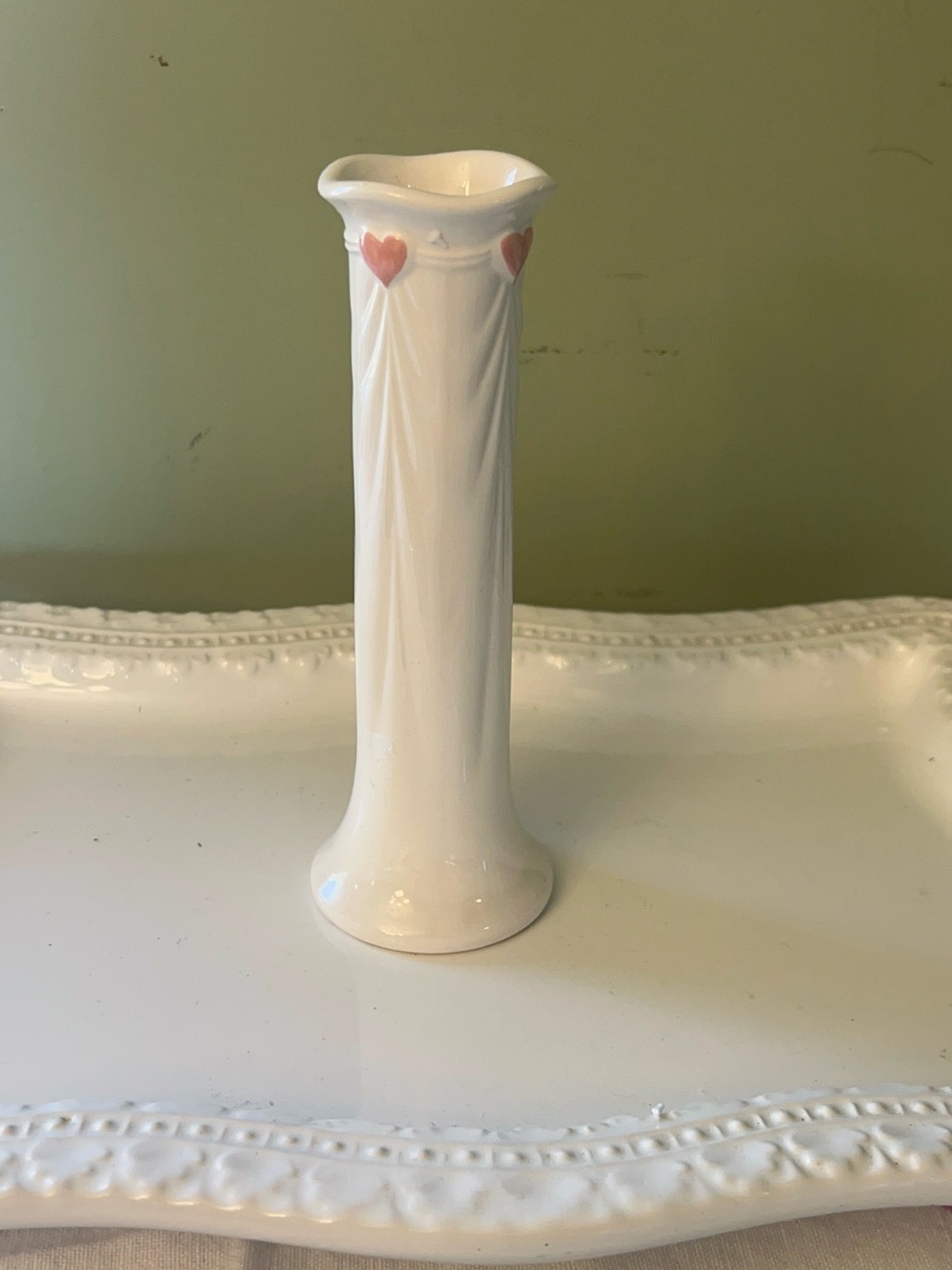 Vintage 1985 FTDA vase with pink hearts